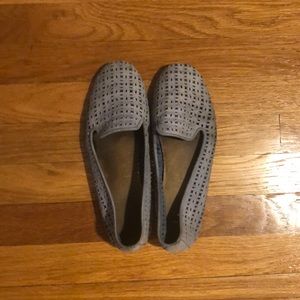 !5/25! Aerosoles Blue Eyelet Loafers